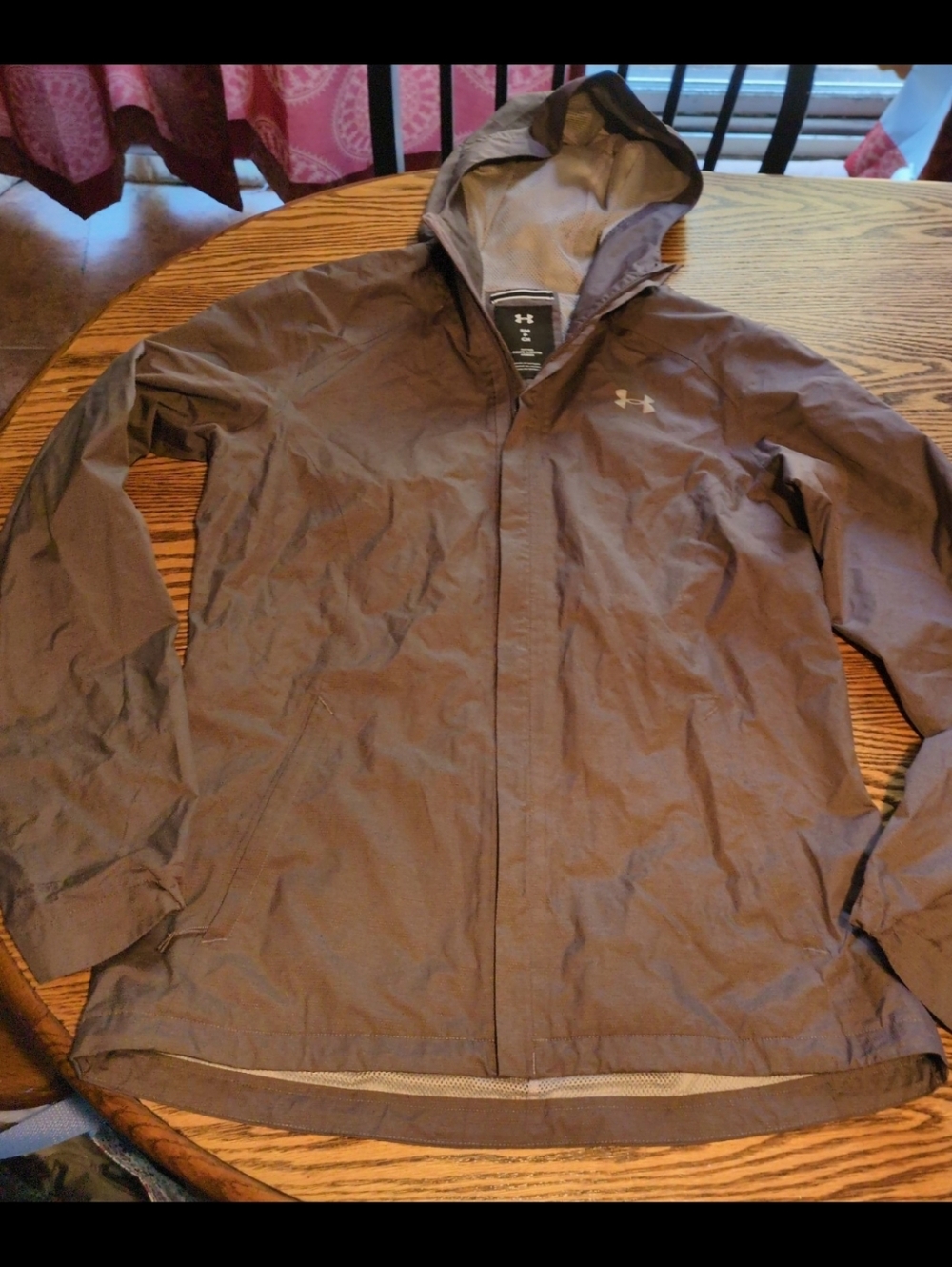 Under Armour Jacket Size Small